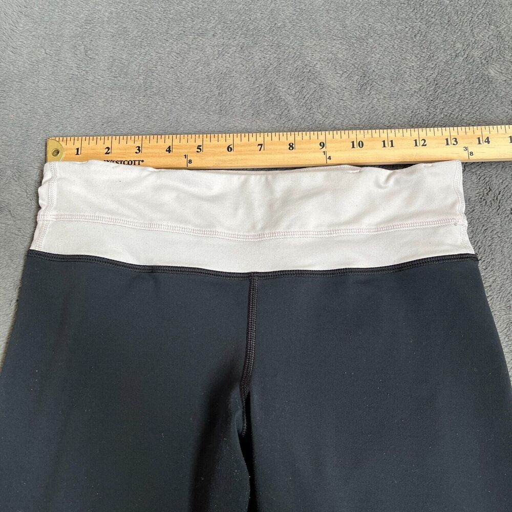 Lululemon Athletica Yoga Black Capri Back Pocket Legging Pant Women's Size 6 - Picture 5 of 8